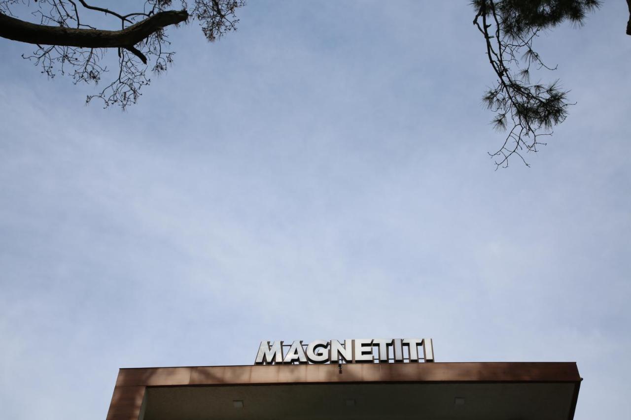 Magnetiti Hotel Ureki Bagian luar foto